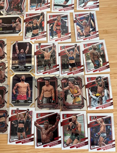 ¡LOTE DE 98x tarjetas UFC! Parche Panini Prizm Parallels novato graduado #rd Conor Mcgregor - Imagen 22 de 22