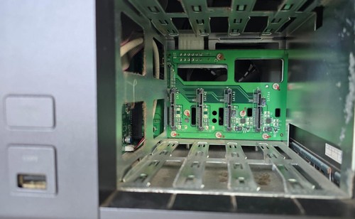 QNAP TS-419P NAS (Network Attached storage server) 4-bay, up to 4xSATA HDD. Used - Picture 9 of 12
