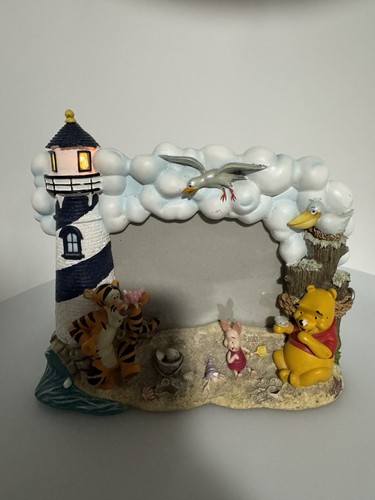 Vintage Pooh 3D Photo Frame Tigger Piglet Light Up Lighthouse Needs Repair - Picture 15 of 16