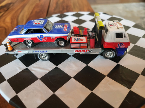 M2 Auto Haulers Customized VP Racing Dodge Hauler L600 & 63 Chevy Nova Gasser - Bild 12 von 12