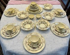 47 - Pc  Myott Staffordshire England likely from the 1930s Place Setting