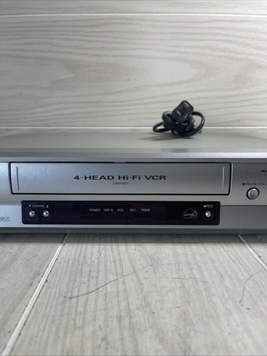 Sanyo VWM-900 VHS 4-Head Hi-Fi VCR No Remote For Parts - Picture 3 of 9