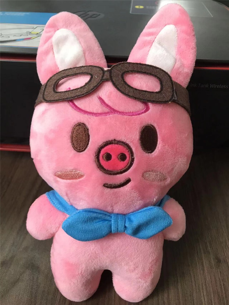 20cm Skzoo KPOP Stray Kids Pilot Plush Toy Stuffed Doll 20cm Skzoo KPOP Stray Kids Pilot Plush Toy Stuffed Doll