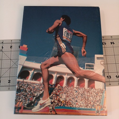 GAMES OF THE XXIIIrd OLYMPIAD LOS ANGELES 1984 COMMEMORATIVE BOOK FACTORY SEALED - Imagen 4 de 4