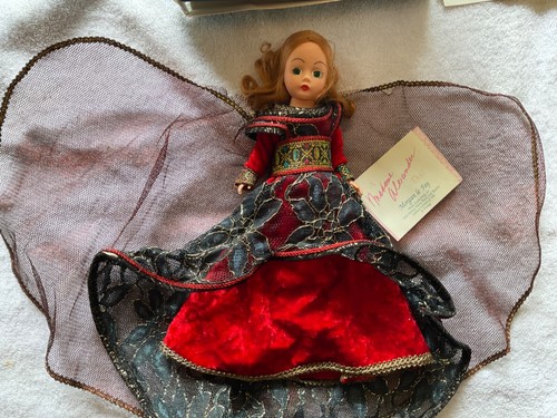 Vintage 10" Madame Alexander Disney Convention Morgan Le Fay Puppe NEU IN OVP NRFB Ltd - Bild 4 von 6