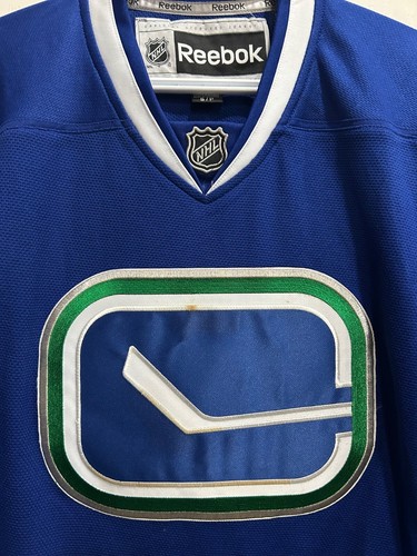 Roberto LUONGO Vancouver CANUCKS RBK PREMIER Officially Licensed NHL Jersey: S - Picture 4 of 14