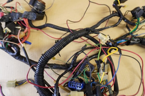 Arnés telar cableado YAMAHA FZ400 FZ 400 46X 1984 DAÑADO ver descripción - Imagen 9 de 12