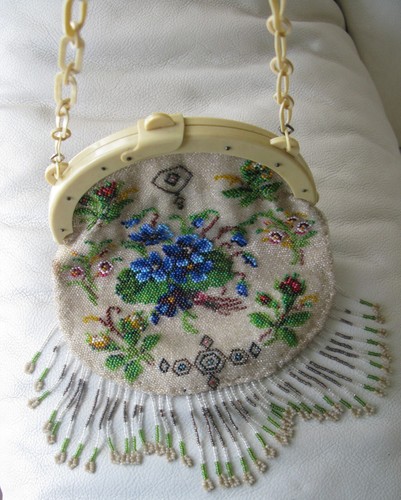 Antique Bakelite Celluloid Frame Chain Handle Lined Floral Fringe Bead Purse - Picture 11 of 19
