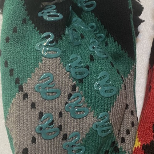 Harry Potter Slytherin House Crest Argyle Slipper Socks Non-Slip Bottom Green - Picture 3 of 4