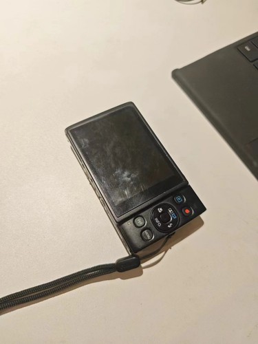 Canon PowerShot IXUS 285 HS Digital Camera w/12X Optical Zoom - Picture 3 of 4