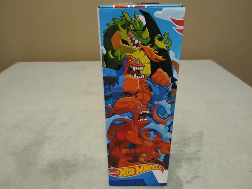 Hot Wheels City Downtown Tune Up Shop Playset w/ Vehicle Included - Picture 10 of 11
