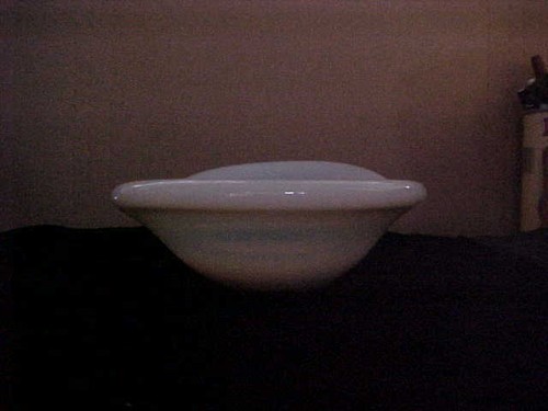 Italian Design Modernism Shape Translucent White Glass Flower Bowl - Picture 4 of 5