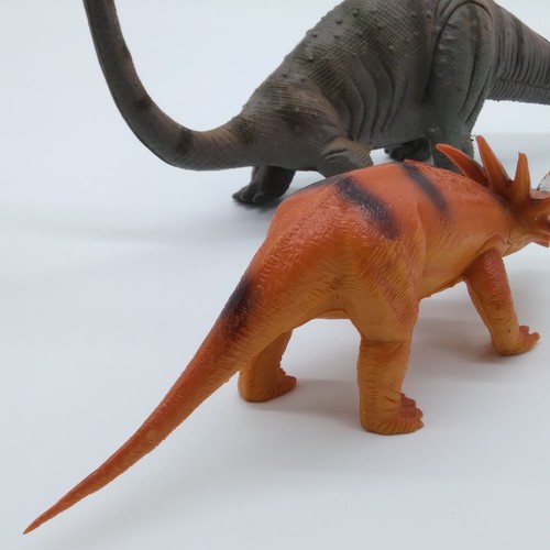 Vintage Lot Of 3 Large Toy Dinosaurs Prehistoric Jurassic 90's - Picture 5 of 21