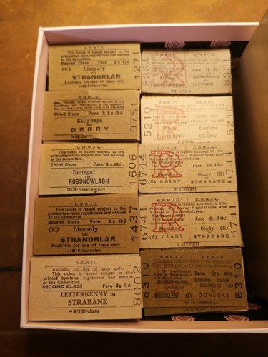 Lote de trabajo vintage de 450 x billetes de tren de Irlanda del Norte CDRJC de los años 50 Donegal en muy buena condición - Imagen 2 de 10