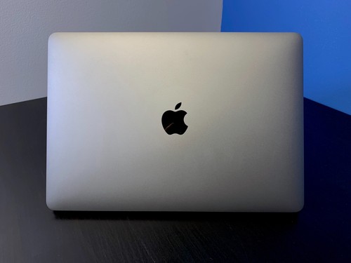 SONOMA 2019/2020 Apple MacBook Pro 13" Quad Core 2.4GHz - Picture 14 of 14