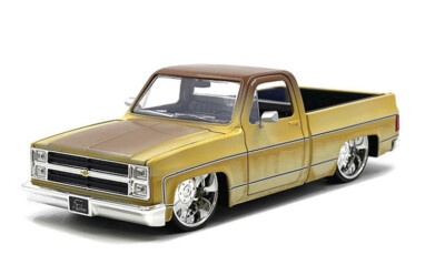 JadaToys 1/24 1985 シェビーC-10 JADA 1/24 1985 CHEVY SILVERADO C-10 PICKUP (White) #002 | eBay