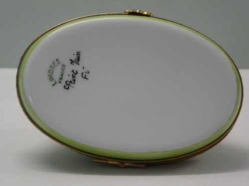 Limoges Peint Main Sheep Laying In Meadow Trinket Box - Hand Painted VGC - Picture 9 of 12