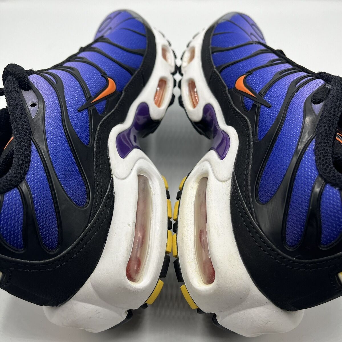 Size 4.5 - Nike Air Max Plus 2018 Voltage Purple for sale Size 4.5 - Nike Air Max Plus 2018 Voltage Purple for sale