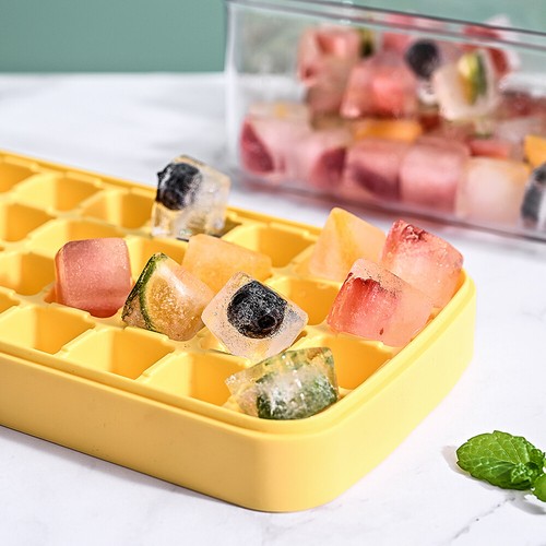 Eiswürfelform Silikon 64 Eiswürfel mit Deckel Eiswürfelbehälter Ice Cube Tray DE - Bild 4 von 17