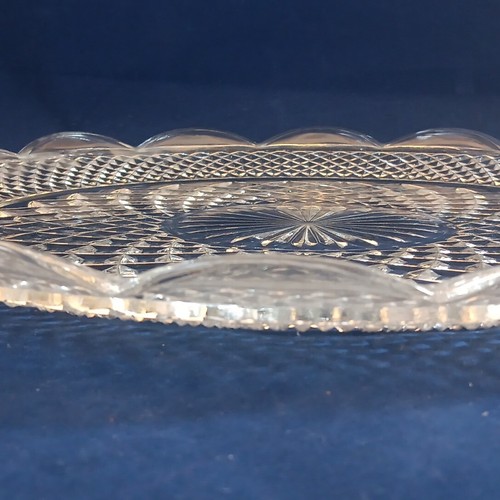 VTG Glass PLATTER Anchor Hocking Wexford Cupped Edge Scallop Rim 14" - Picture 2 of 6