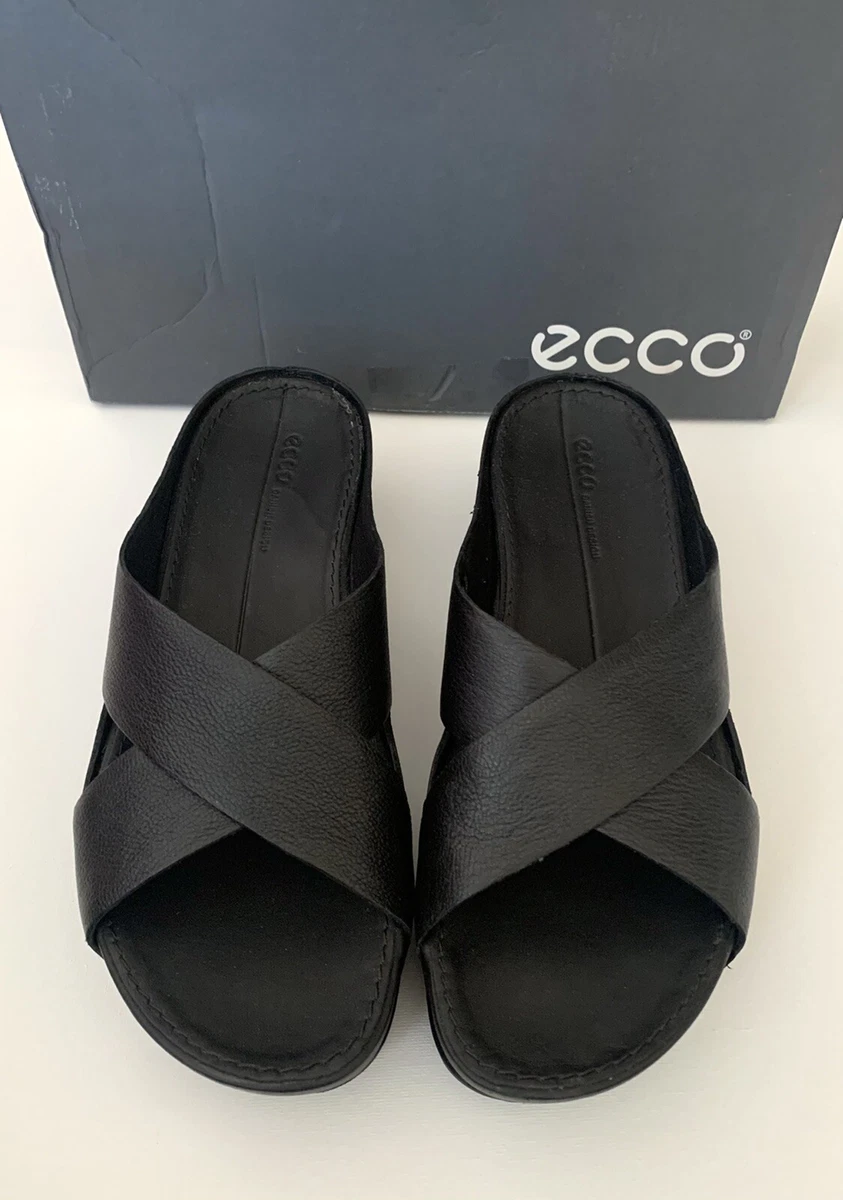Ecco store platform sandals