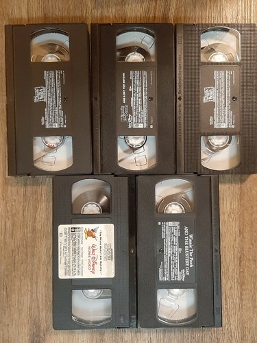Lot Of 5 Disney Winnie The Pooh Kids Cartoon VHS Movies Tigger - Eeyore- Piglet - Picture 9 of 12