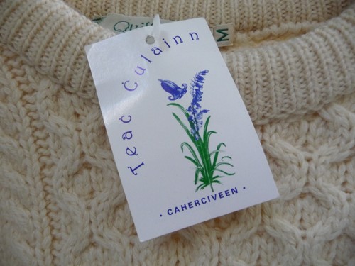 NEW Quill's Woolen Market 100% Wool Made in Ireland Aran Fisherman Sweater Mediu - Picture 3 of 9