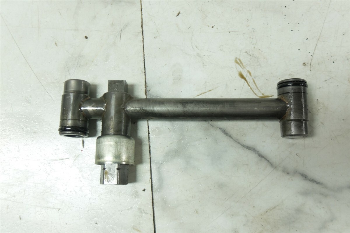 kawasaki KH400 400SSオイルパイプ kawasaki KH400 400SSオイルパイプ Kawasaki NOS NEW 16134-012