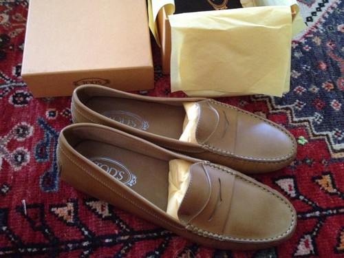 new TOD'S Tods Gommini Gommino Driving Shoes Moccasins Flats $695 Tan 41.5 - Picture 5 of 6