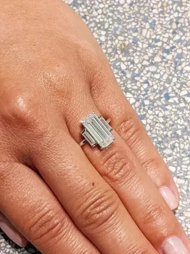 1.50CT Emerald Real Moissanite Three Stone Wedding Ring 14k White Gold Plated - Picture 8 of 15