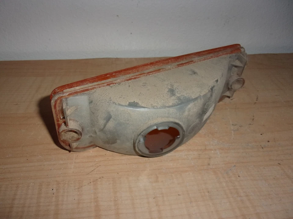 Conjunto de luz de estacionamiento señal de giro del conductor delantero izquierdo Plymouth Acclaim 1991-1995 OEM Foto 2 de 2