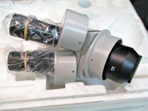 Wesco Binocular Zoom Microscope With 1X And 3X Stereo Observation Body 3330? New - Picture 4 of 8