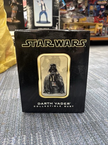 Star Wars Darth Vader Gentle Giant First Mini Bust Collectible Exclusive 2002 VG - Picture 1 of 7