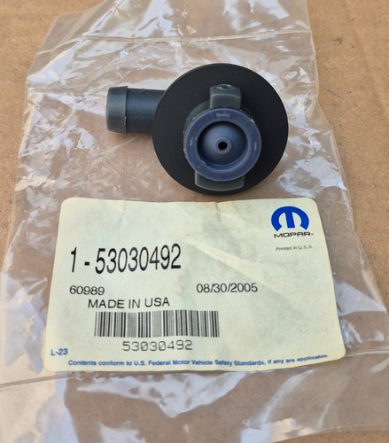 1991-1993 Wrangler Grand Cherokee Commanche 4.0L NOS MoPar PCV VALVE - Picture 2 of 2