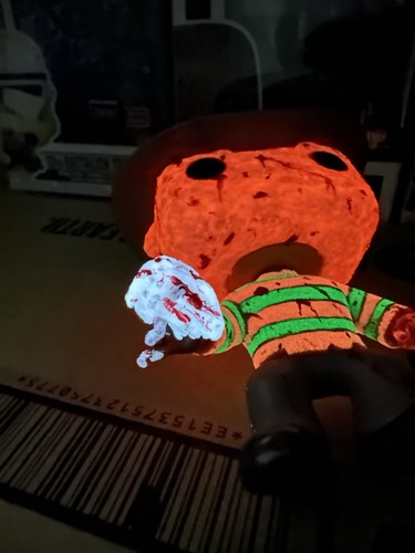 Custom Bloody Super GITD Funko Pop! Nightmare on Elm Street Freddy Krueger - Picture 11 of 23