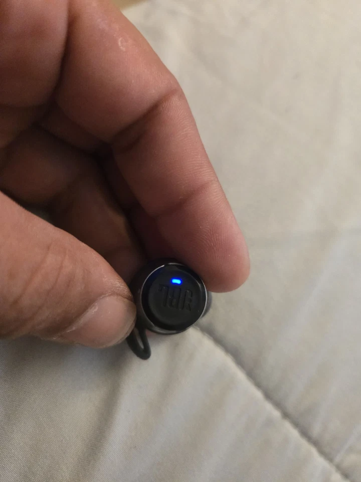 JBL飞机耳机  — 第 4/4 张图片