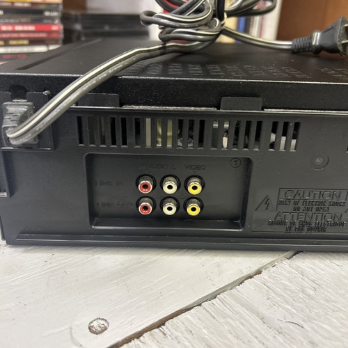 SONY SLV-675HF VCR VHS Player Recorder 4 Head Hi-Fi Tested Works No remote - Picture 8 of 10