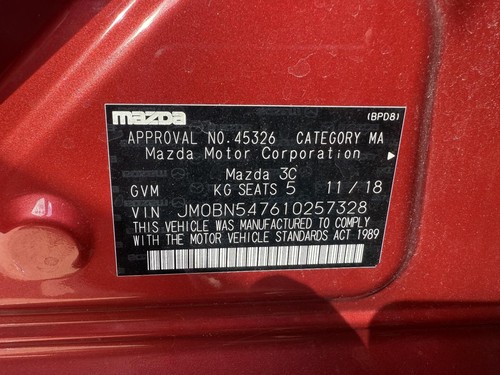 MAZDA 3 BN 05/2016-02/2019 RIGHT BUMPER REFLECTOR HATCH - Picture 3 of 12