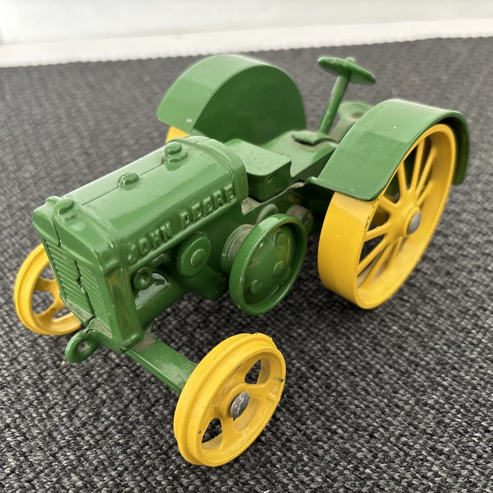 Tractor John Deere 1923 Modelo D Años 70 Ertl Die Cast Metal 1/16 De Colección ¡BONITO! Foto 2 de 4