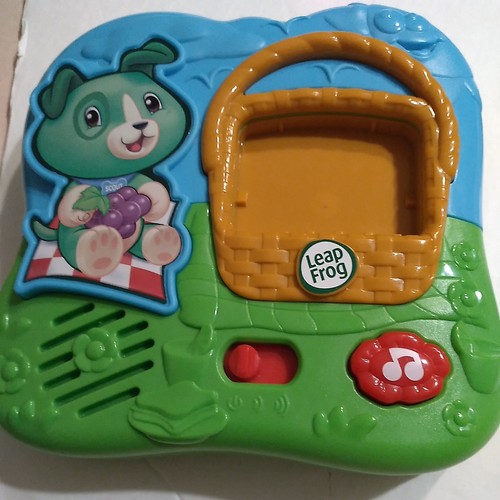 LeapFrog Fridge Phonics Scout Picnic Basket Fruit - Picture 2 of 4