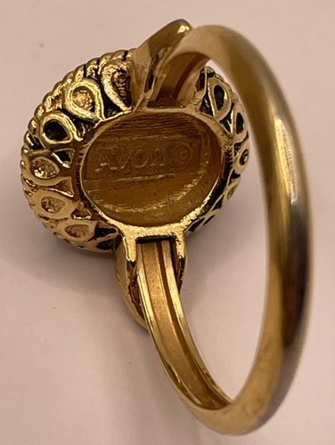 Vintage Avon Faux Black Onyx Cabochon Seed Pearl Gold Tone Ring Size 9.25 - Picture 6 of 7