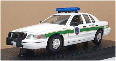 Classic Metal Works Maßstab 1:24 23822X - Ford Crown Victoria - US Border Patrol