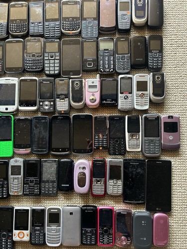 Job Lot Mix 100 x UNTESTED Mix of Mobile Phones - Photo 5/5
