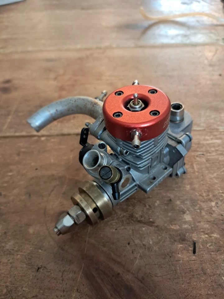 Dynamite 15 Nitro Engine  Inboard Tiger Drive Pro Boat Black Jack 26 26SS RARE - Image 3 of 4