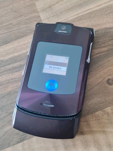 Motorola RAZR V3i - Maroon Red Mobile Phone