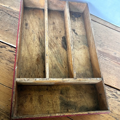 Primitiver antiker Besteckkasten Caddy Farbe 19. Jh. rot mit Mädchen & Blume 13x8" - Bild 5 von 12