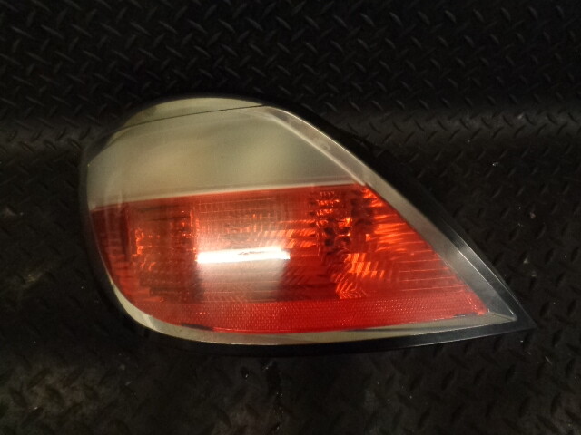 Vauxhall Astra Estate 2010 2011 2012 2013 Rear Light LH Left Passengers Nearside