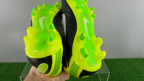 Nike Tiempo Legend IV FG 454316-013 ACC US7 UK6 Black boots Cleats mens Football - Video 1 of 1