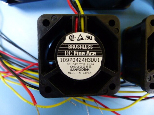 Sanyodenki 109P0424H3D01 Qty of 5 per Lot Fan Tubeaxial 24VDC Square - 40mm L x - Picture 2 of 3