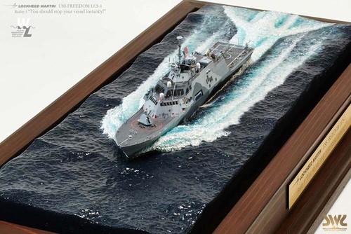 NEW TRUMPETER 1/350 USS FREEDOM LCS-1 Littoral Combat Ship - Picture 19 of 24